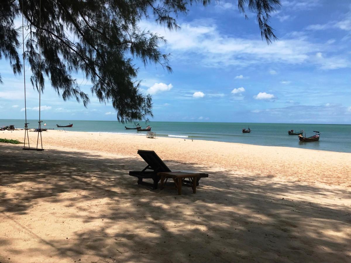 Ao Thai Resort Sathing Phra Eksteriør bilde