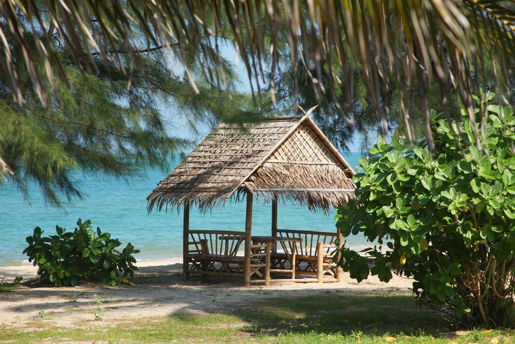 Ao Thai Resort Sathing Phra Eksteriør bilde
